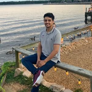 Meet your Posher, Azzam